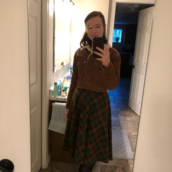 Levi’s cropped corduroy jacket with faux sheepskin lining - Picture 8 of 8